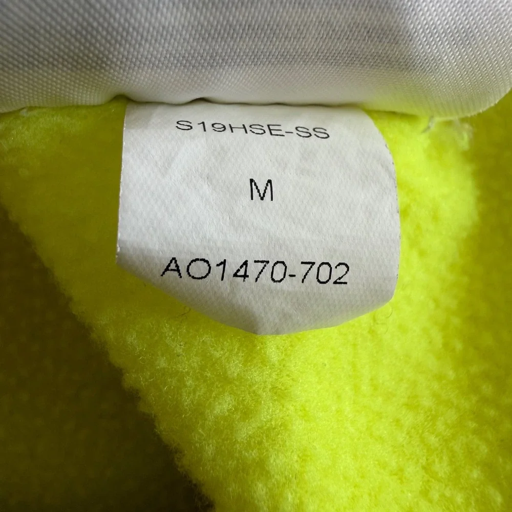 Nike Dri-FIT Academy Quarter Zip Pullover Volt Neon Yellow Mens Medium Thumbhole